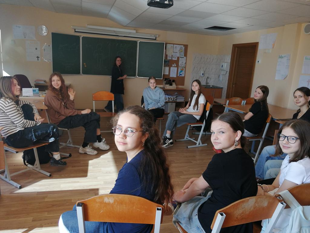 Izglītojošas nodarbības “Pārmaiņas pusaudžu vecumā – pubertāte” 6.klašu skolēniem